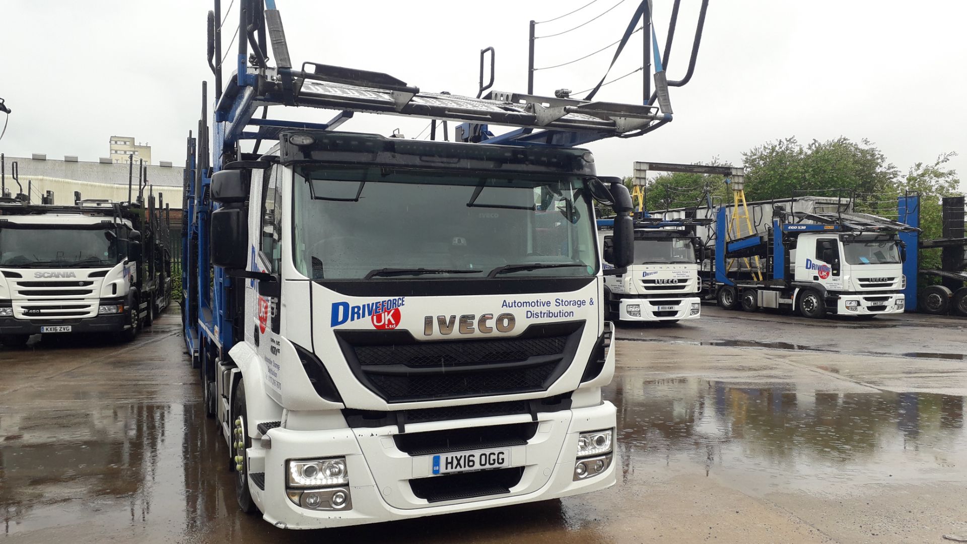 2016 11 Car Transporter Rig comprising: Iveco Stra - Image 2 of 42