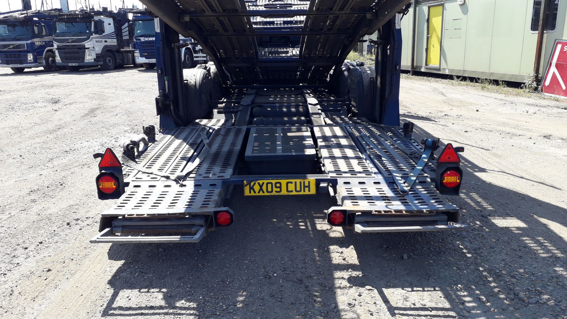 2009 11 Car Transporter Rig comprising: Volvo FM42 - Image 19 of 34