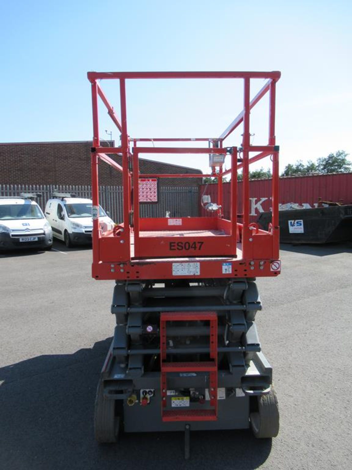 Skyjack SJ111 4632 24V electric scissor lift - Image 4 of 6