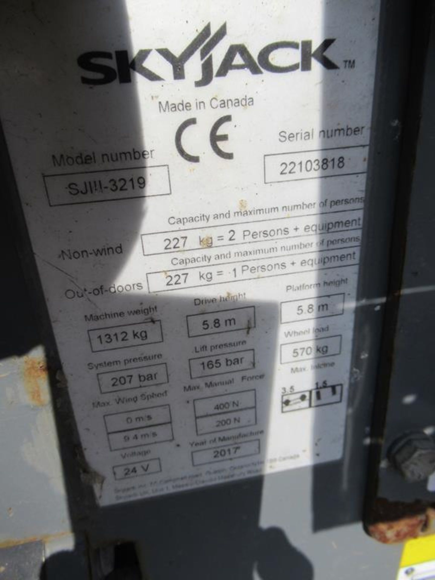 Skyjack SJ111 3219 24V electric scissor lift - Image 4 of 5