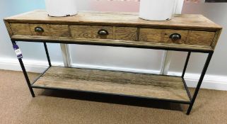 Vintage Table and Drawers 1600 x 450