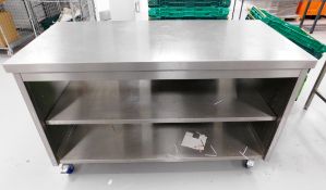 Stainless Steel Mobile Bench with Adjustable Shelf (1500 x 700)