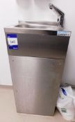 Stainless Steel Automatic Handwash Station (requir