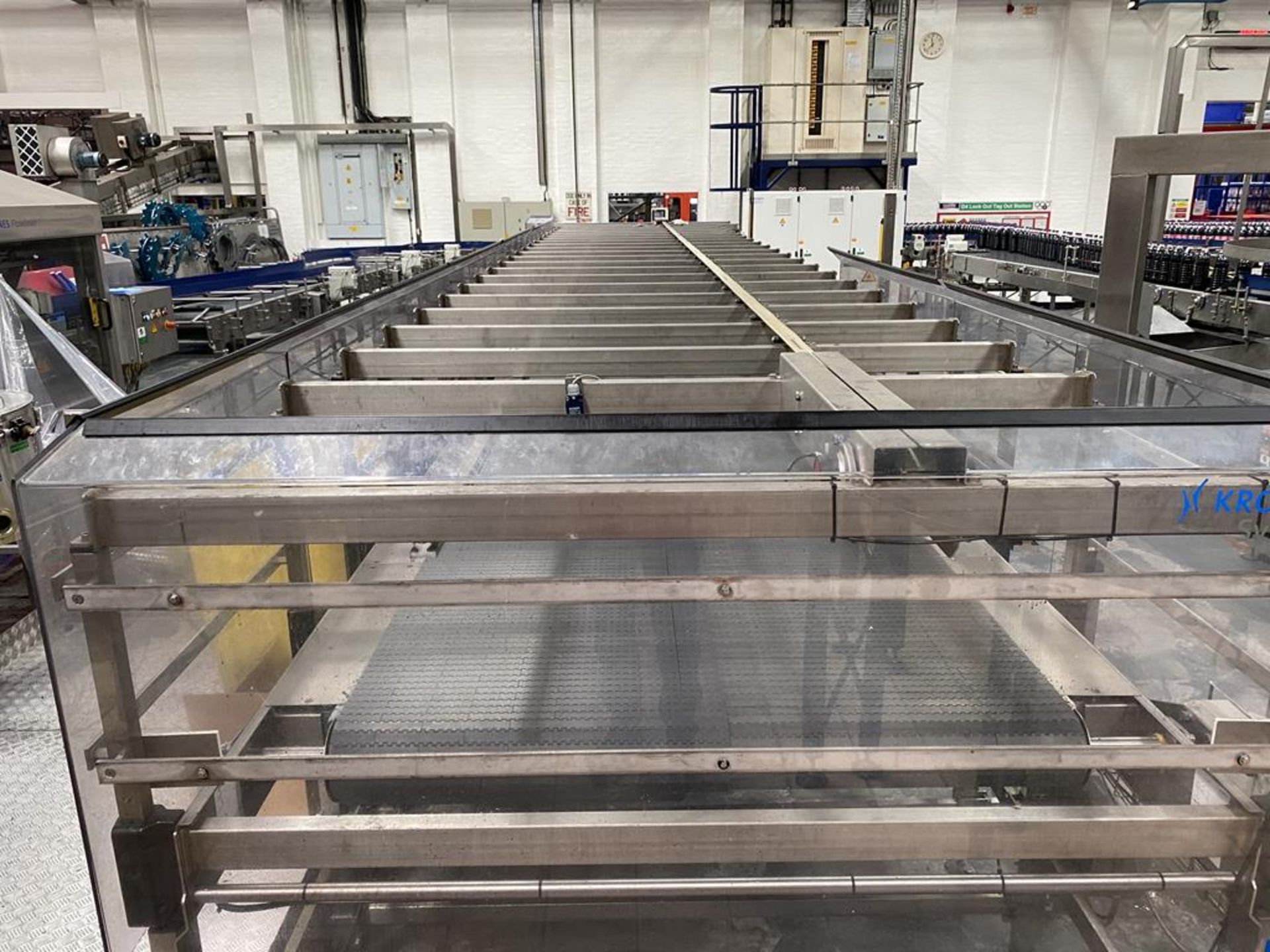 Krones Synco Acrylic Slat Bed Conveyor with Reject Holding Area - Image 14 of 14