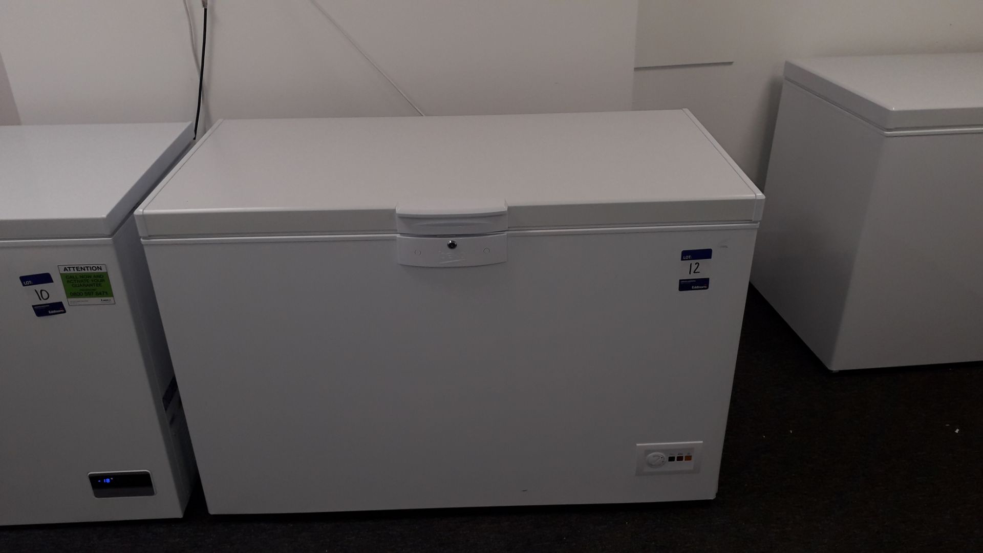 Beko CF1300APW White 374Ltr Chest Freezer (located