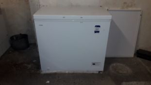 Logik L200CFW17 White 200Ltr Chest Freezer (Located in Basement) – Located York Buildings, 3