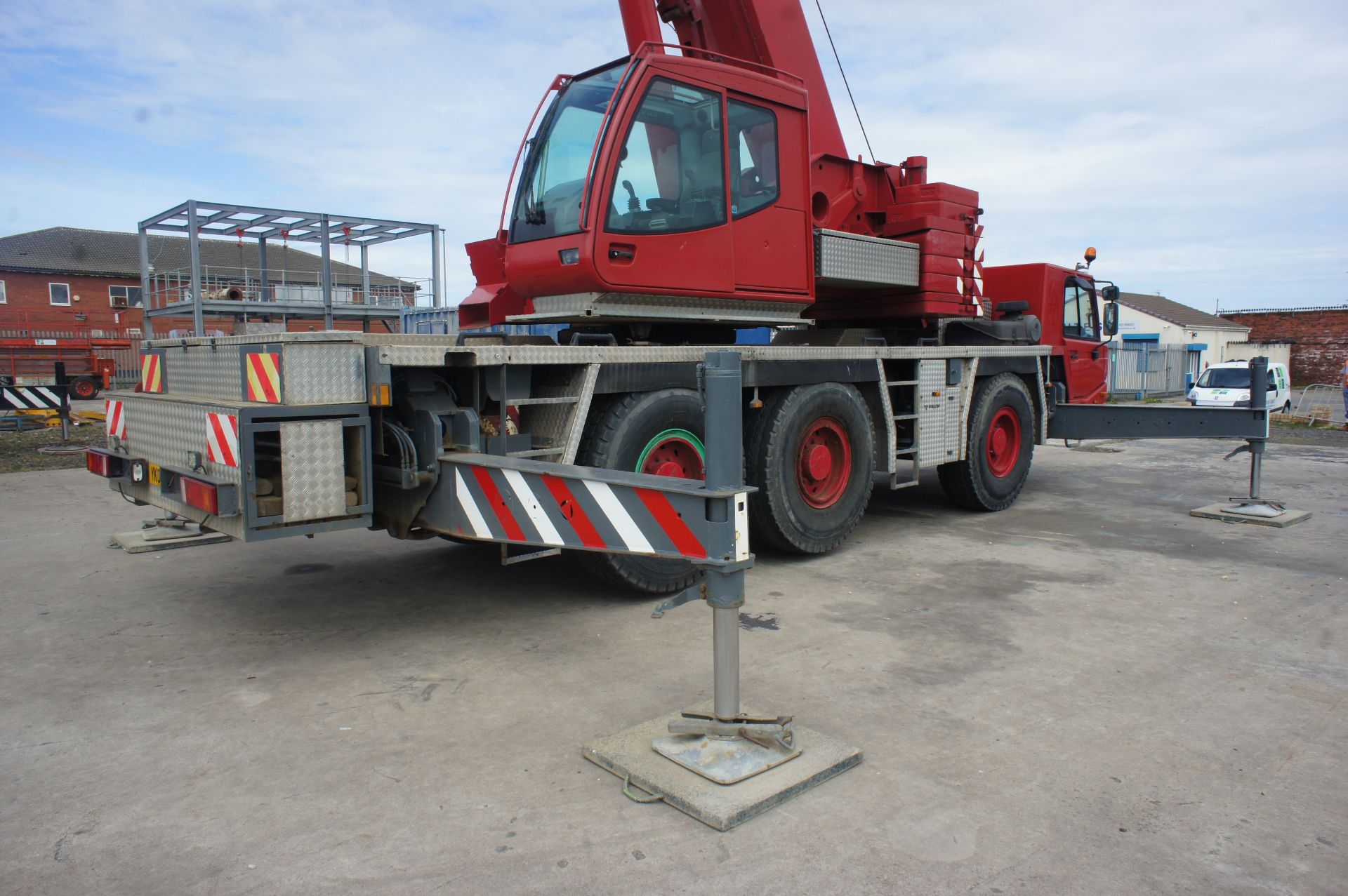 Tadano T Faun ATF 60 all-terrain mobile crane unit - Image 16 of 49