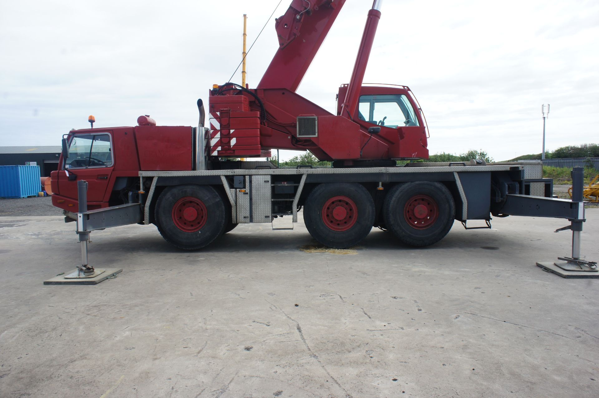 Tadano T Faun ATF 60 all-terrain mobile crane unit - Image 13 of 49