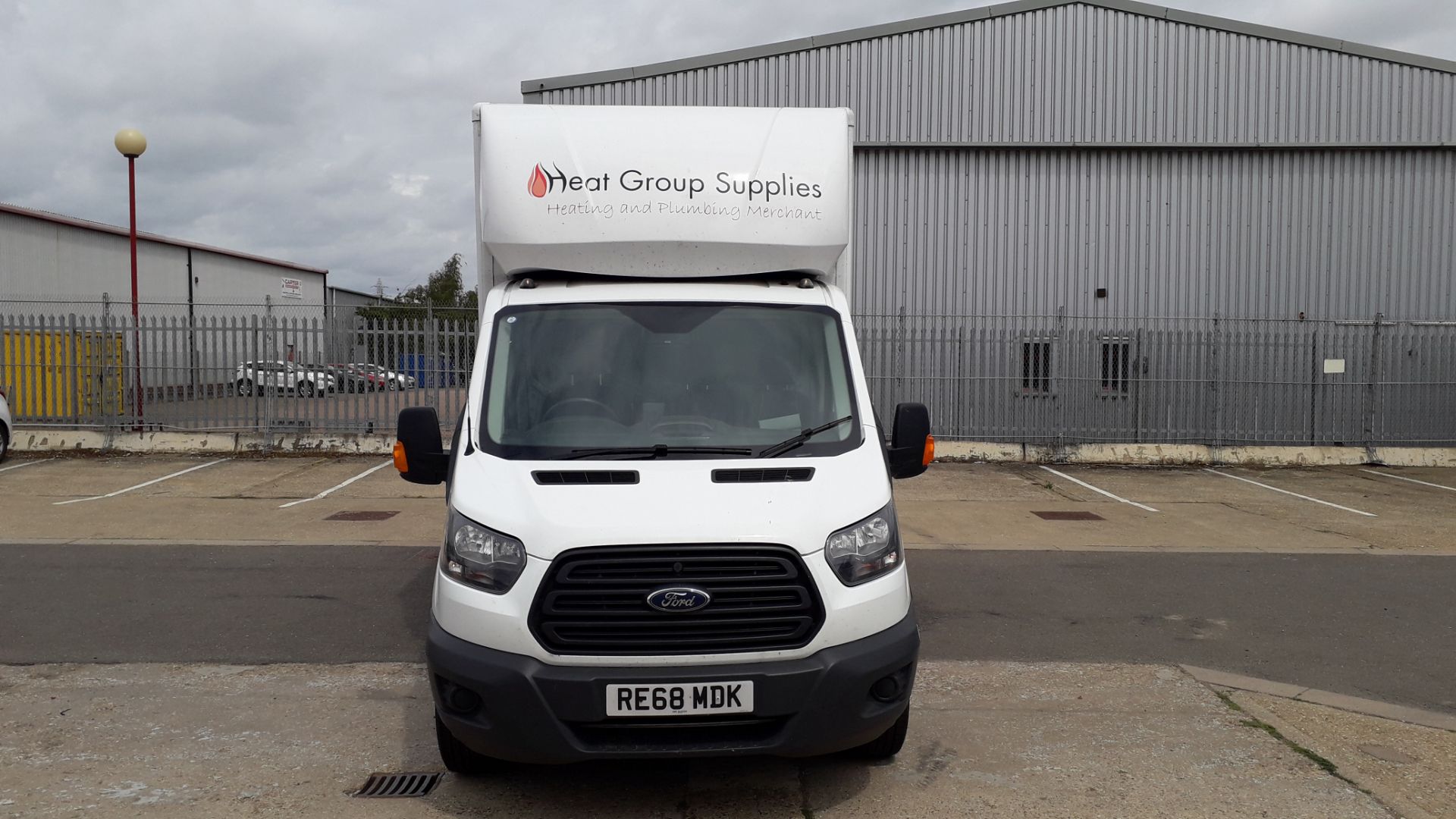 Ford Transit 350 L4 2.0TDCi 130ps Luton Van registration RE68 MDK with DEL Equipment DL500SC Tail Li - Image 2 of 32