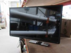 Toshiba 32L4353D LCD TV comes with remote control