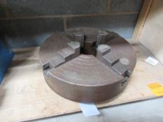 Lathe jaw chuck