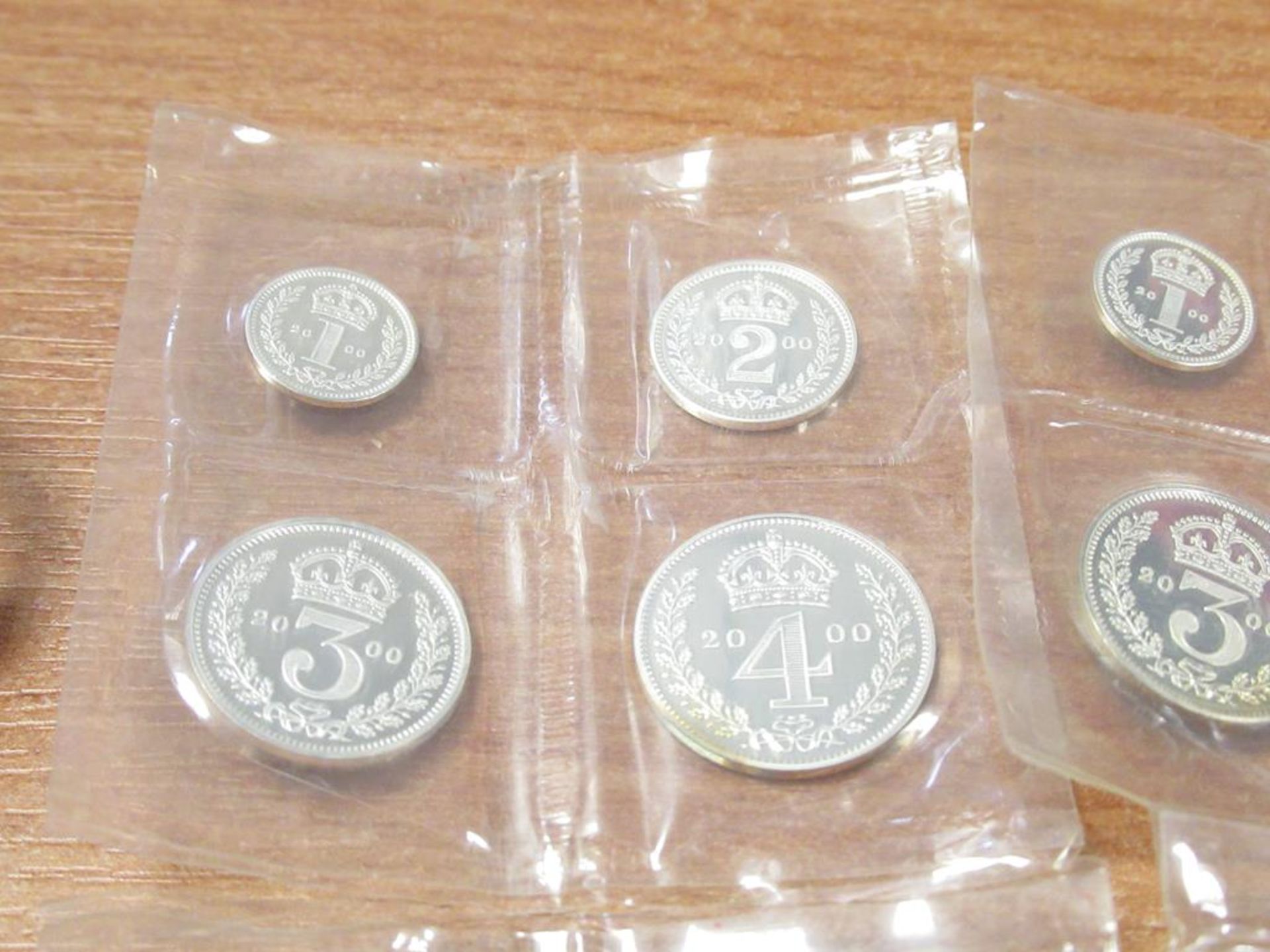 Royal Maundy Service coin sets from 2000 service at Lincoln Cathedral. Contains 7 full sets (5 in ex - Image 3 of 25