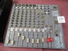 Studio Club 2000 102 sound mixer