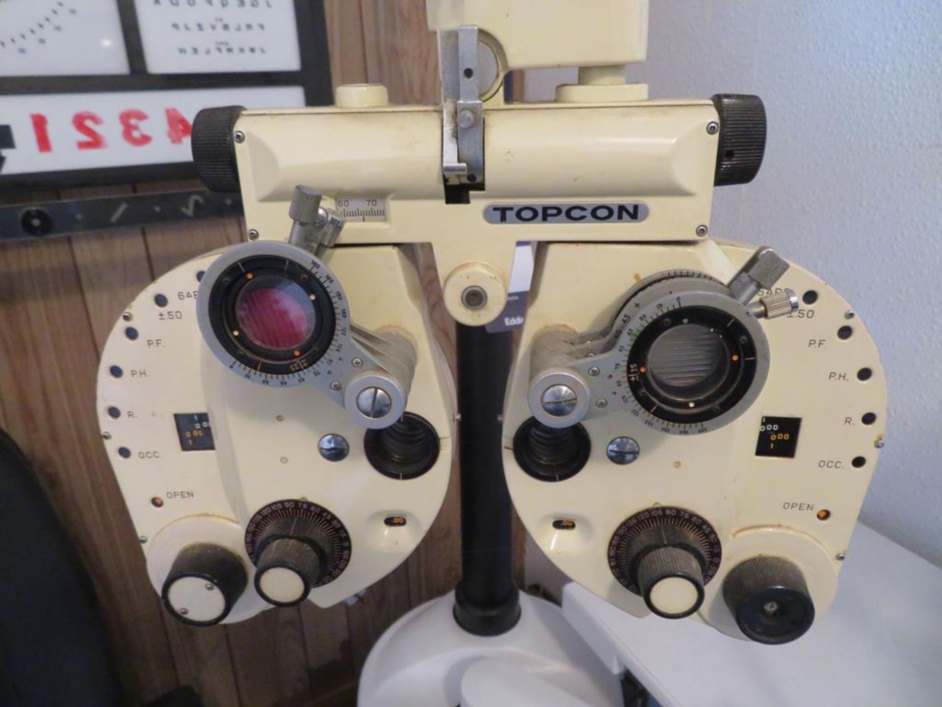 Frastema combi unit with Topcon refractometer and slit lamp - Image 2 of 4