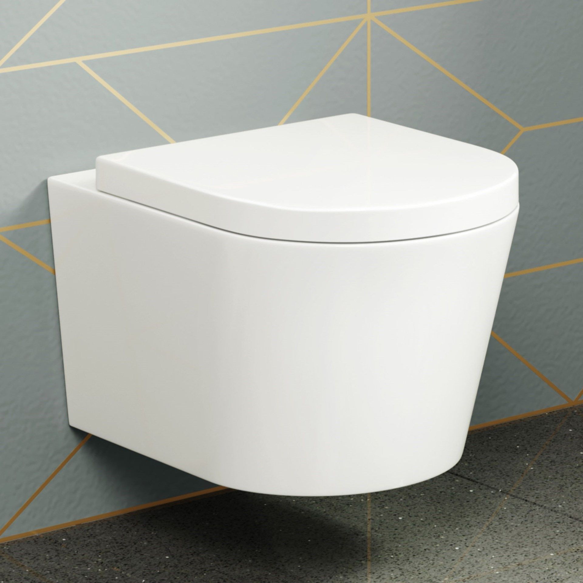PALLET TO CONTAIN 8 X Lyon II Wall Hung Toilet inc Luxury Soft Close Seat. RRP £349.99 each.We