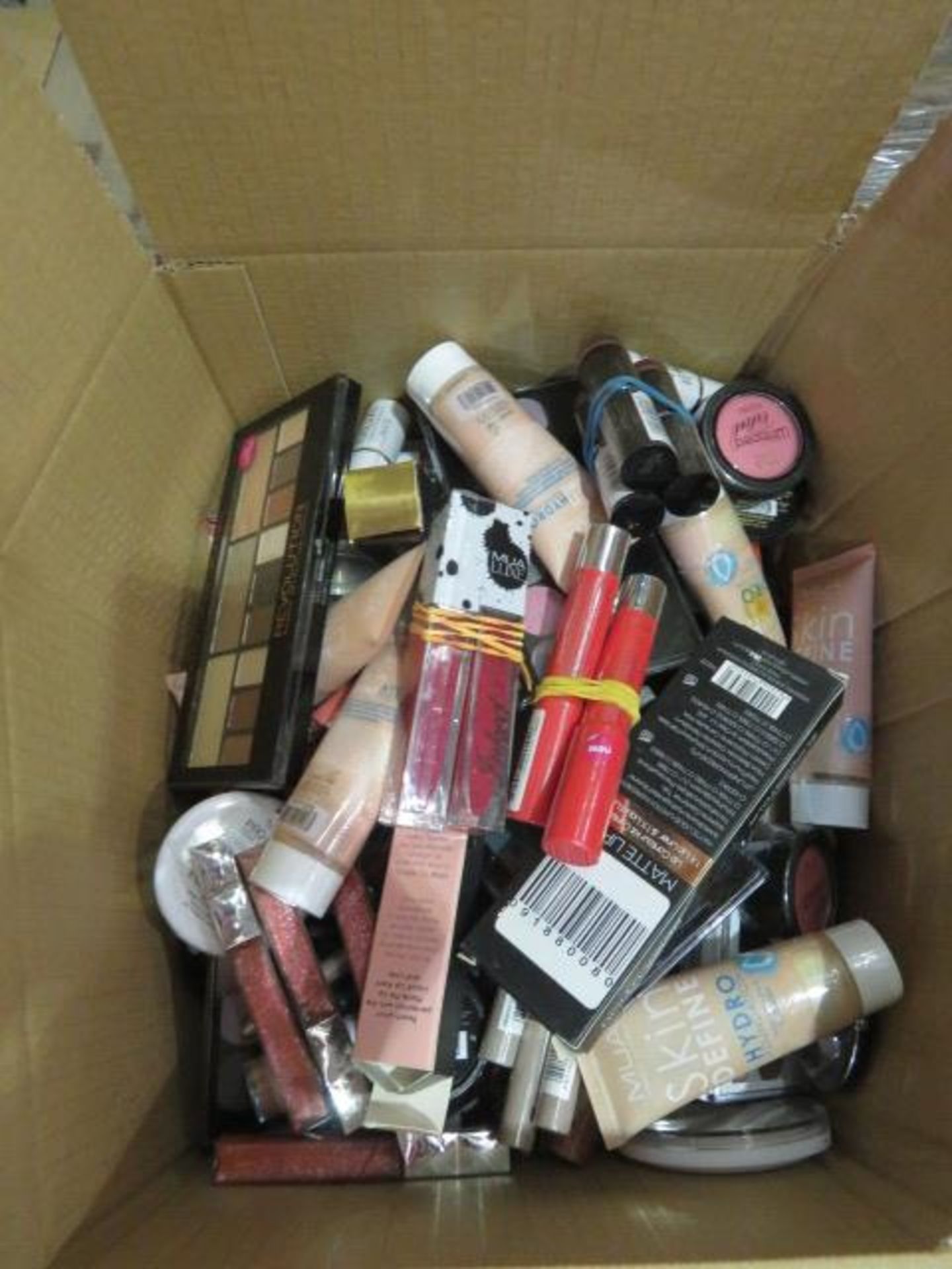 Circa. 200 items of various new make up acadamy make up to include: power brow long wear sculpting