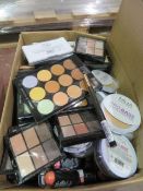 Circa. 200 items of various new make up acadamy make up to include: correct and conceal palette, pro