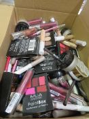 Circa. 200 items of various new make up acadamy make up to include: paintbox multishade lip palette,