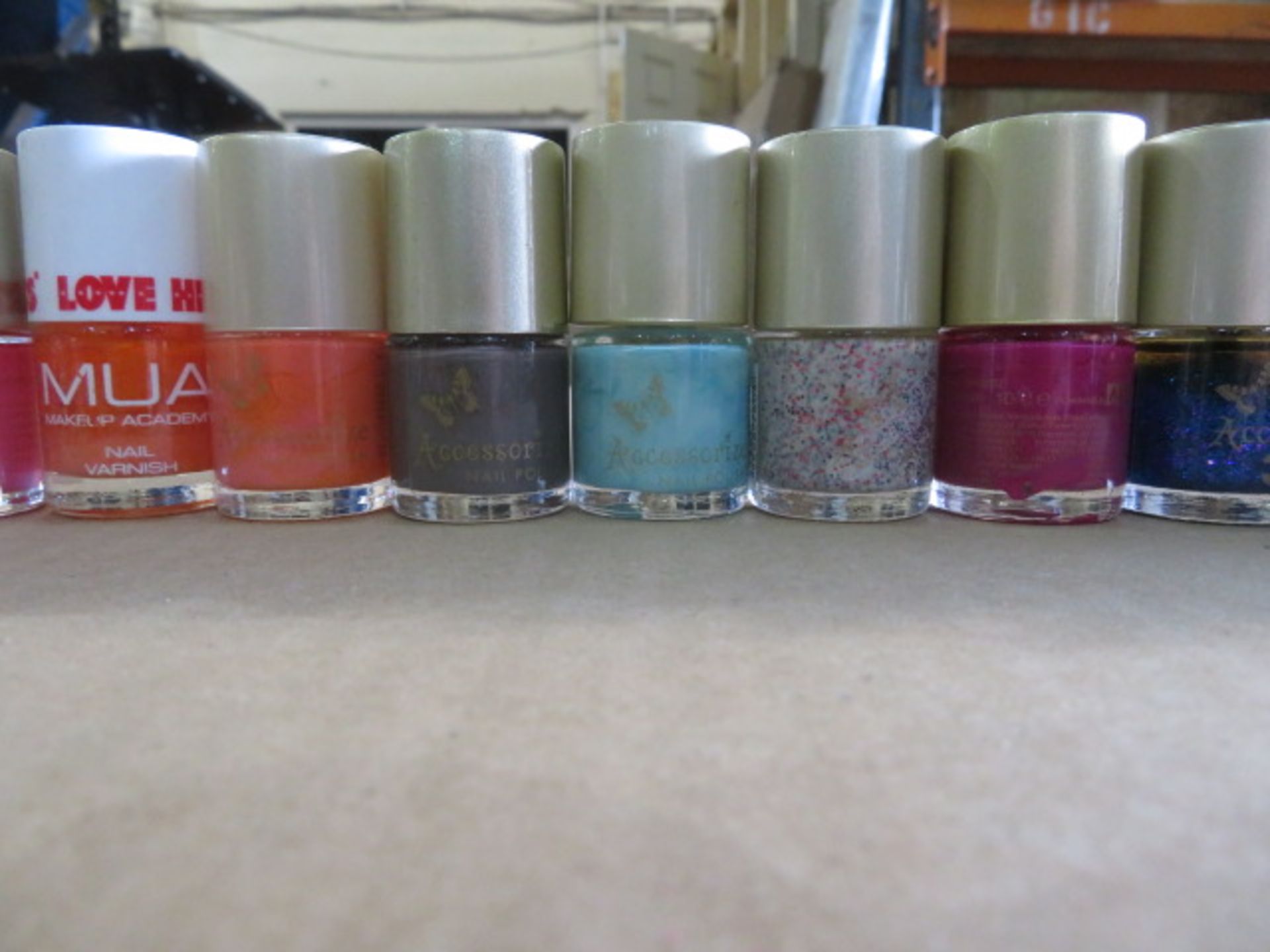 72,000 x Various nail varnish. Includes a large se - Image 3 of 12