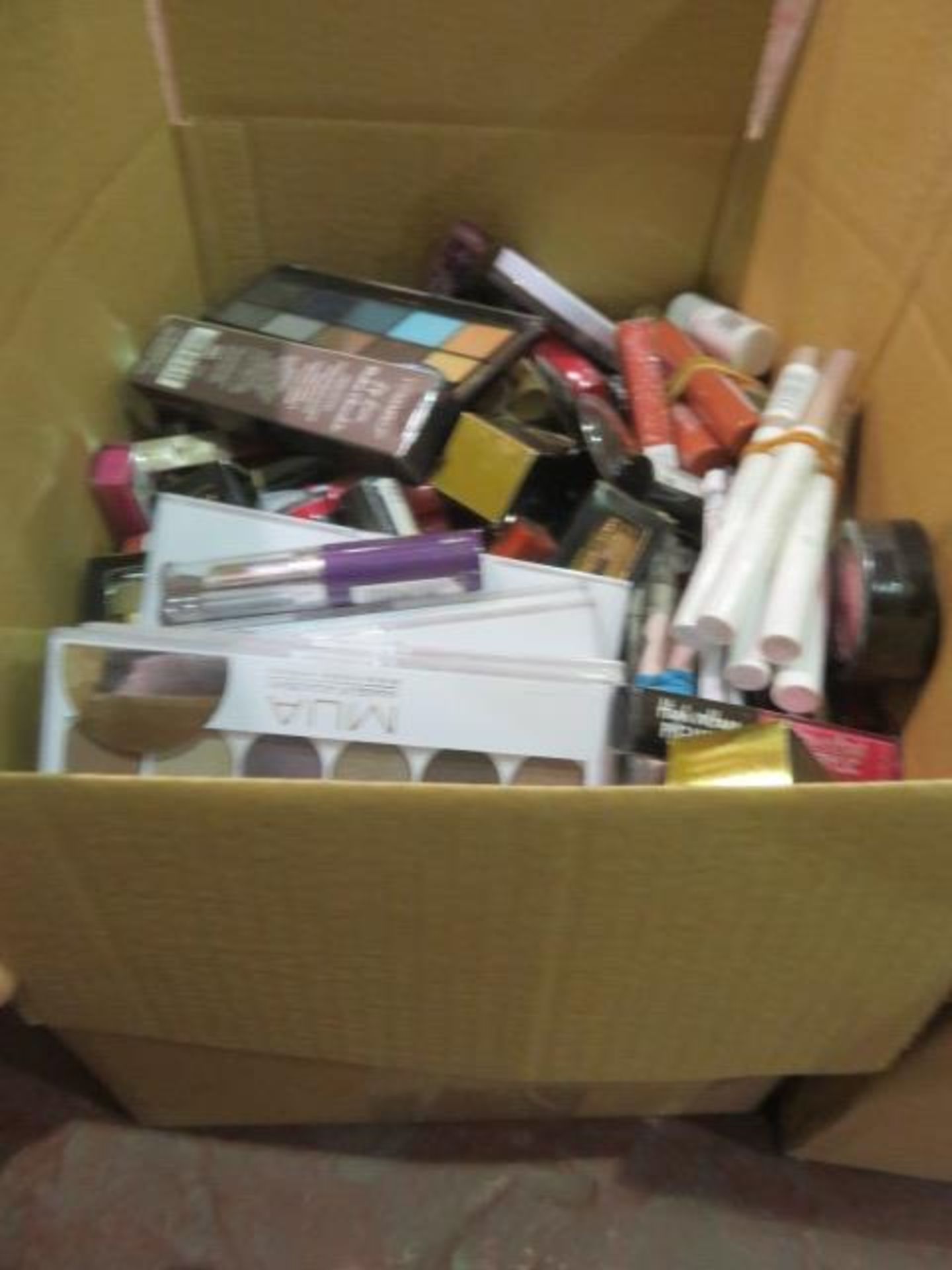 Circa. 200 items of various new make up acadamy make up to include: salted caramel lip lava, - Image 2 of 2