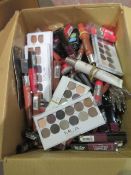 Circa. 200 items of various new make up acadamy make up to include: eyeshadow palette, skin define