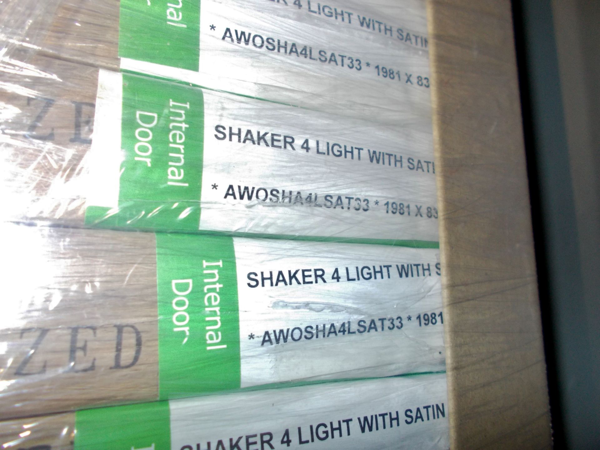 10x Shaker 4 light with satin glazed SHK611G4 Inte - Image 3 of 4