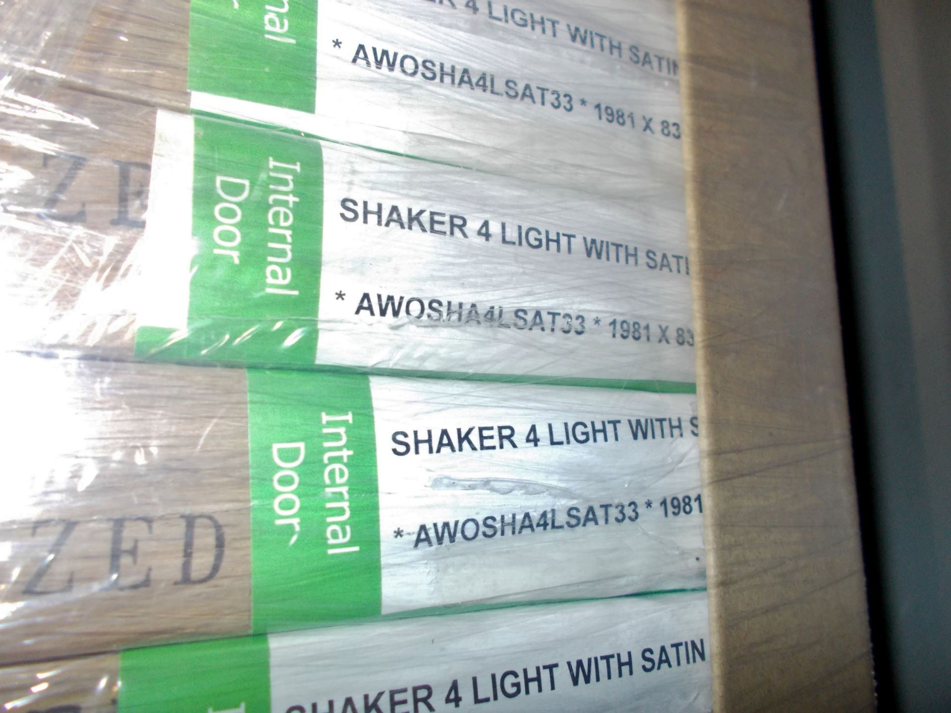 10x Shaker 4 light with satin glazed SHK611G4 Inte - Image 3 of 4