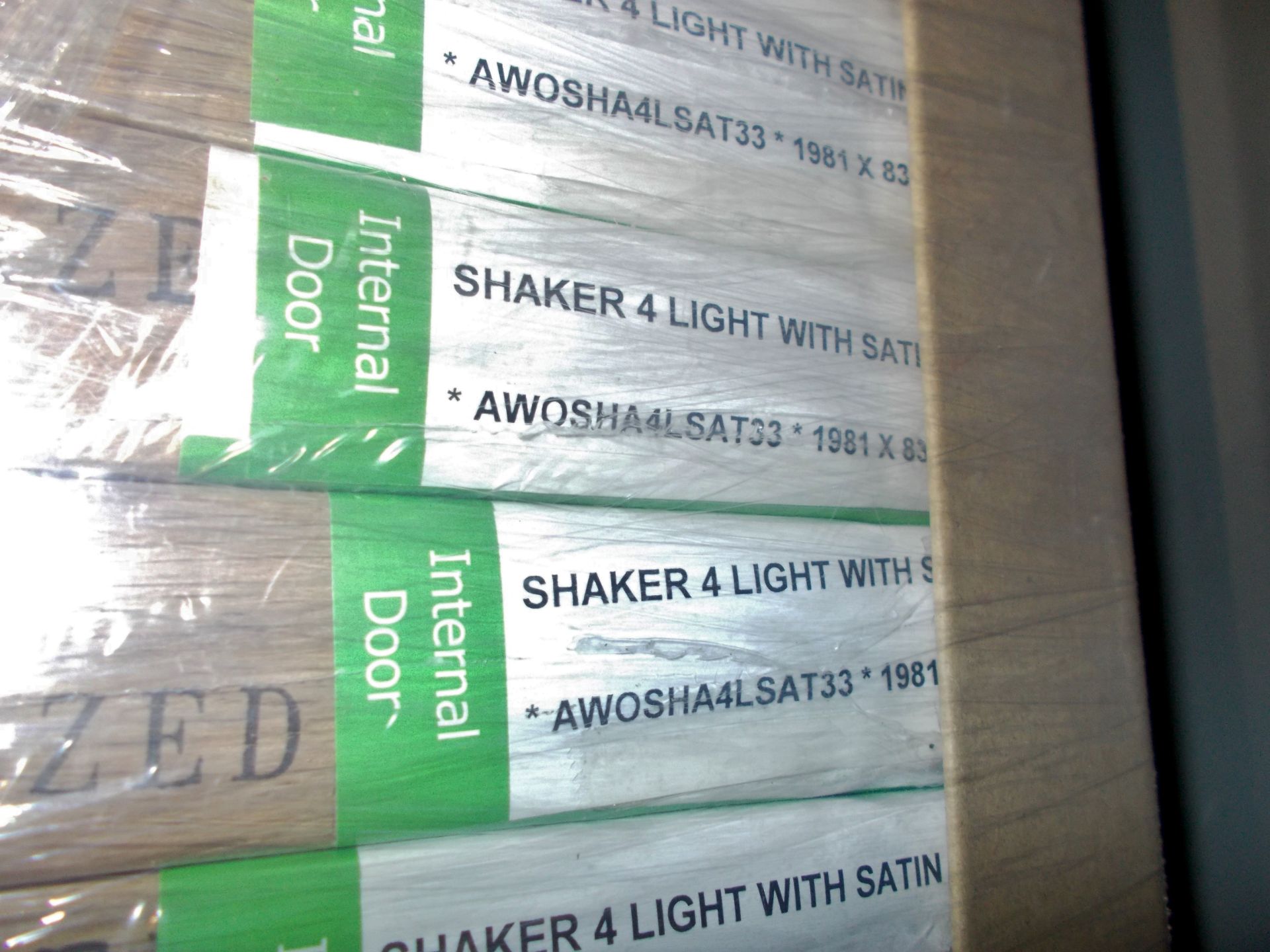 10x Shaker 4 light with satin glazed SHK611G4 Inte - Image 3 of 4