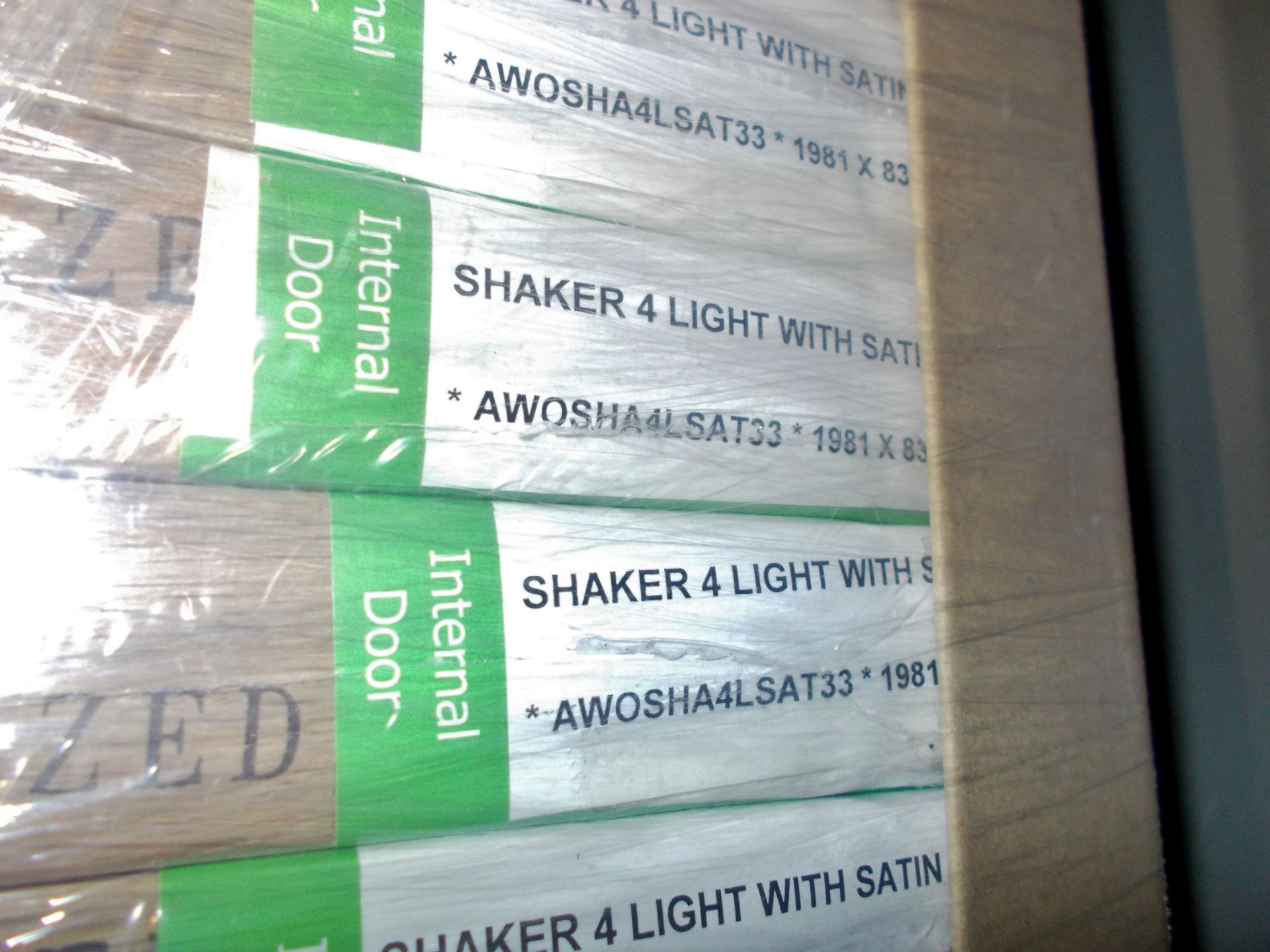 10x Shaker 4 light with satin glazed SHK611G4 Inte - Image 3 of 4