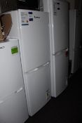 LEC 55cm Frost Free Fridge Freezer TF55158W Rrp. £319.99