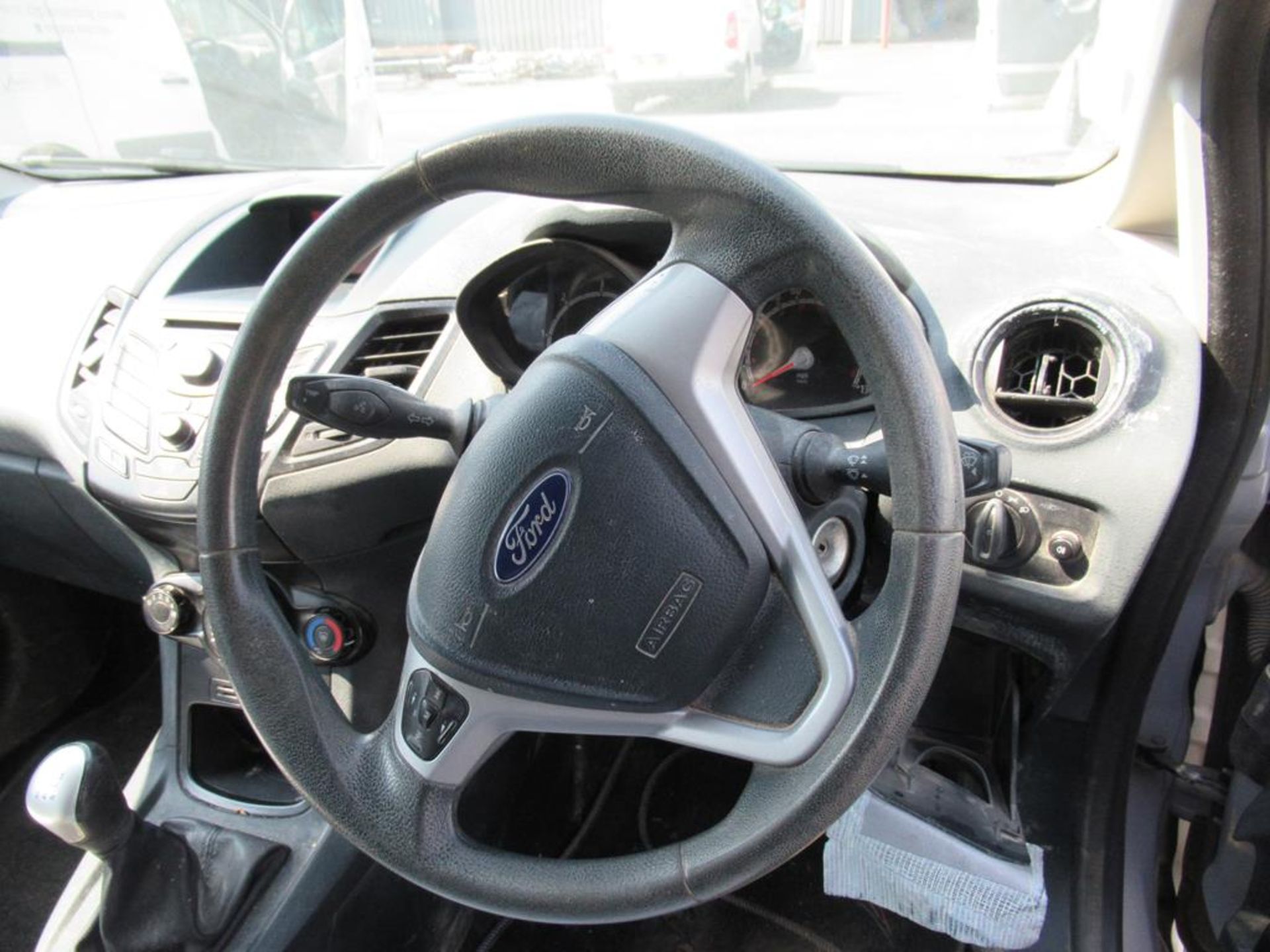 Ford Fiesta Econetic 1.560CC Diesel Van - Image 9 of 11