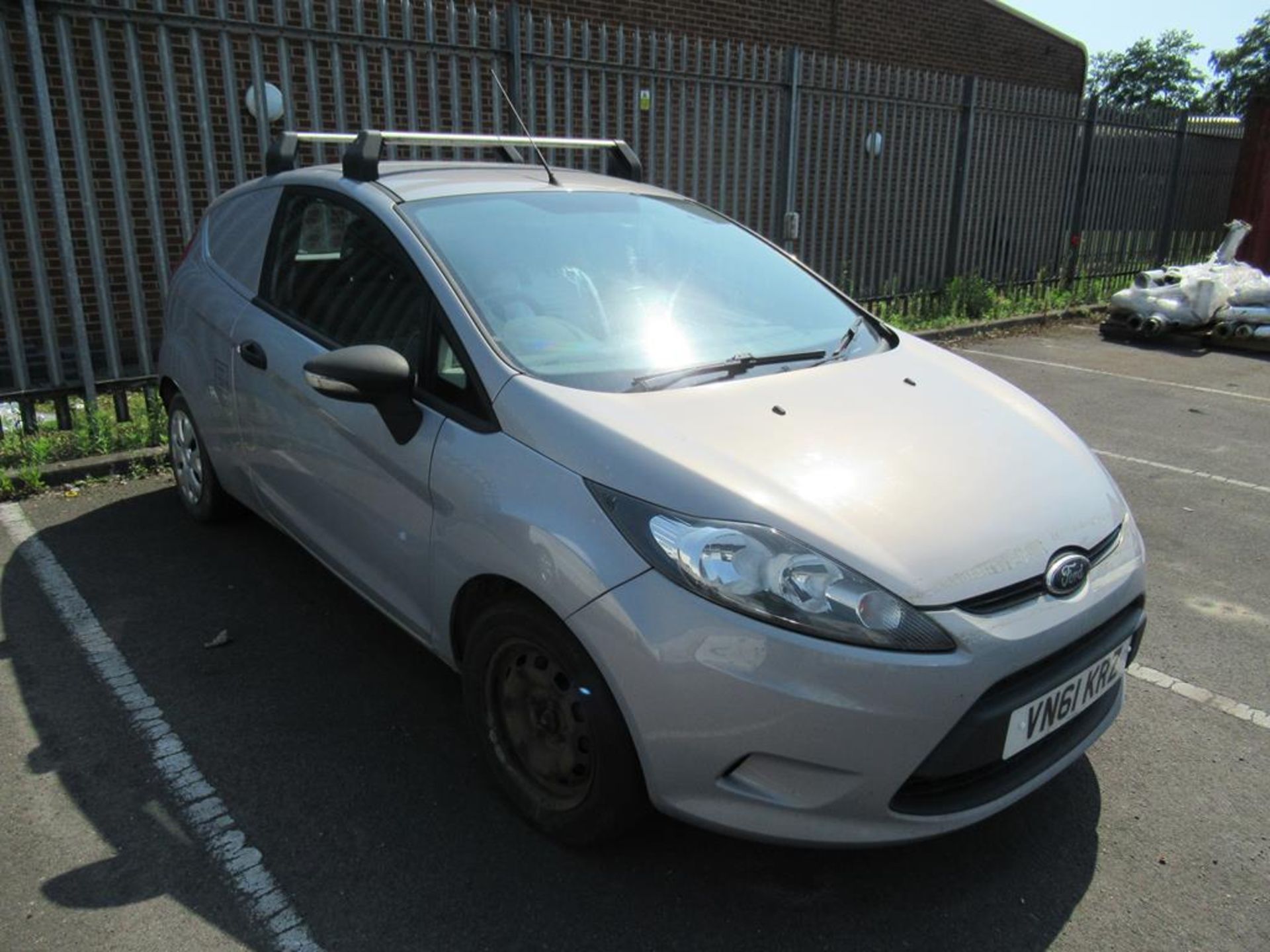 Ford Fiesta Econetic 1.560CC Diesel Van - Image 3 of 11