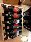 4 x Etna Rosso, «E», Cantine Paolin, 3 xi La Clarissa Syrah, Rallo, 1 x Chateau Pesquie,