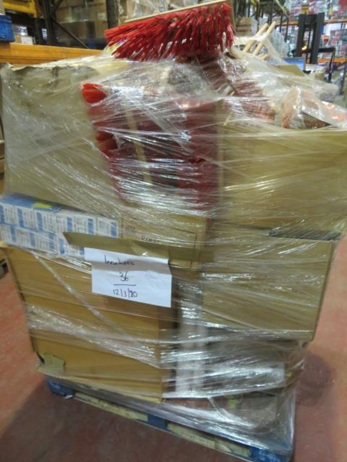 (P8) LARGE PALLET TO CONTAIN VARIOUS ITEMS FROM A CASH AND CARRY TO INCLUDE: COPPER STEEL - Image 2 of 7
