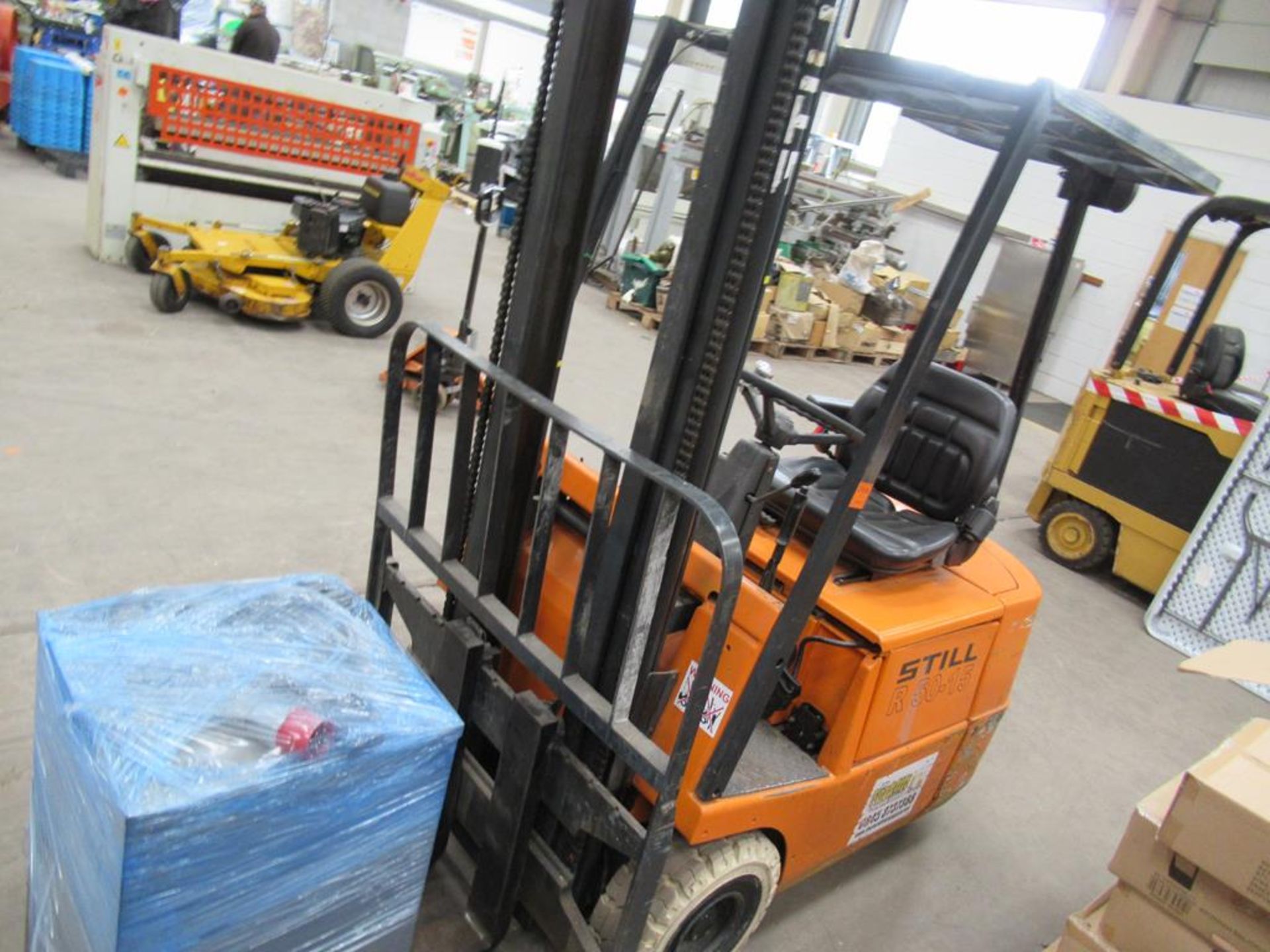 A 1992 Still R50-15 electric forklift - Image 4 of 10