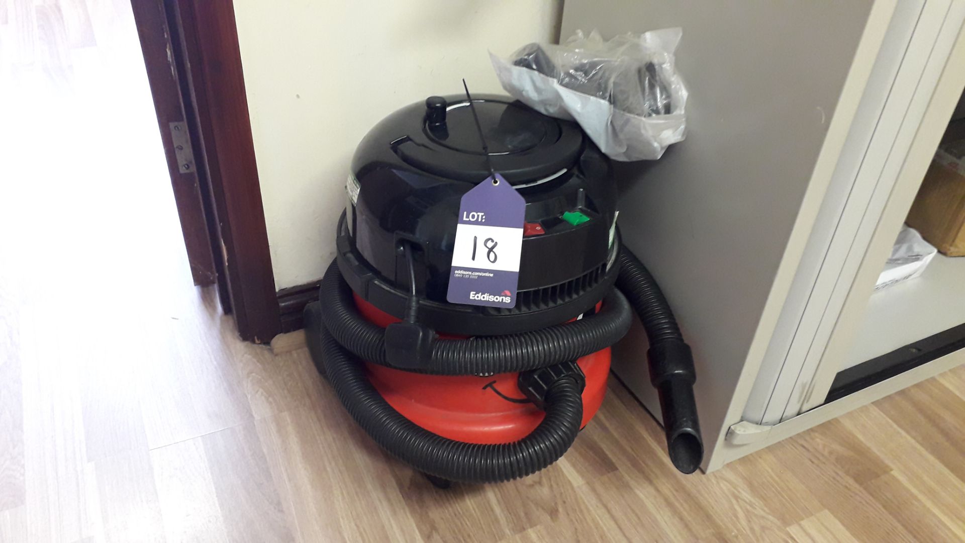 Numatic Henry Vacuum Cleaner 240v