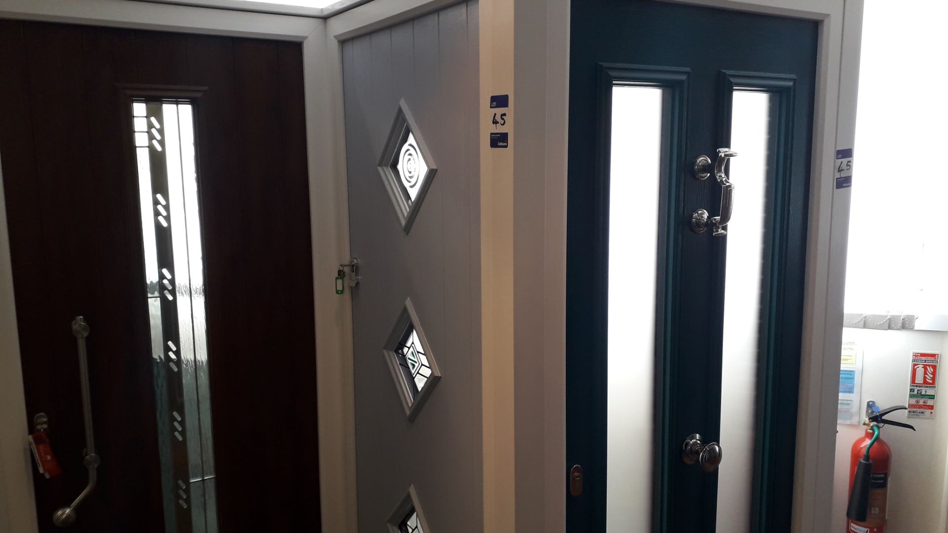 5 x Various Dressed Display Composite Doors and Frames and 1 x Stable Door