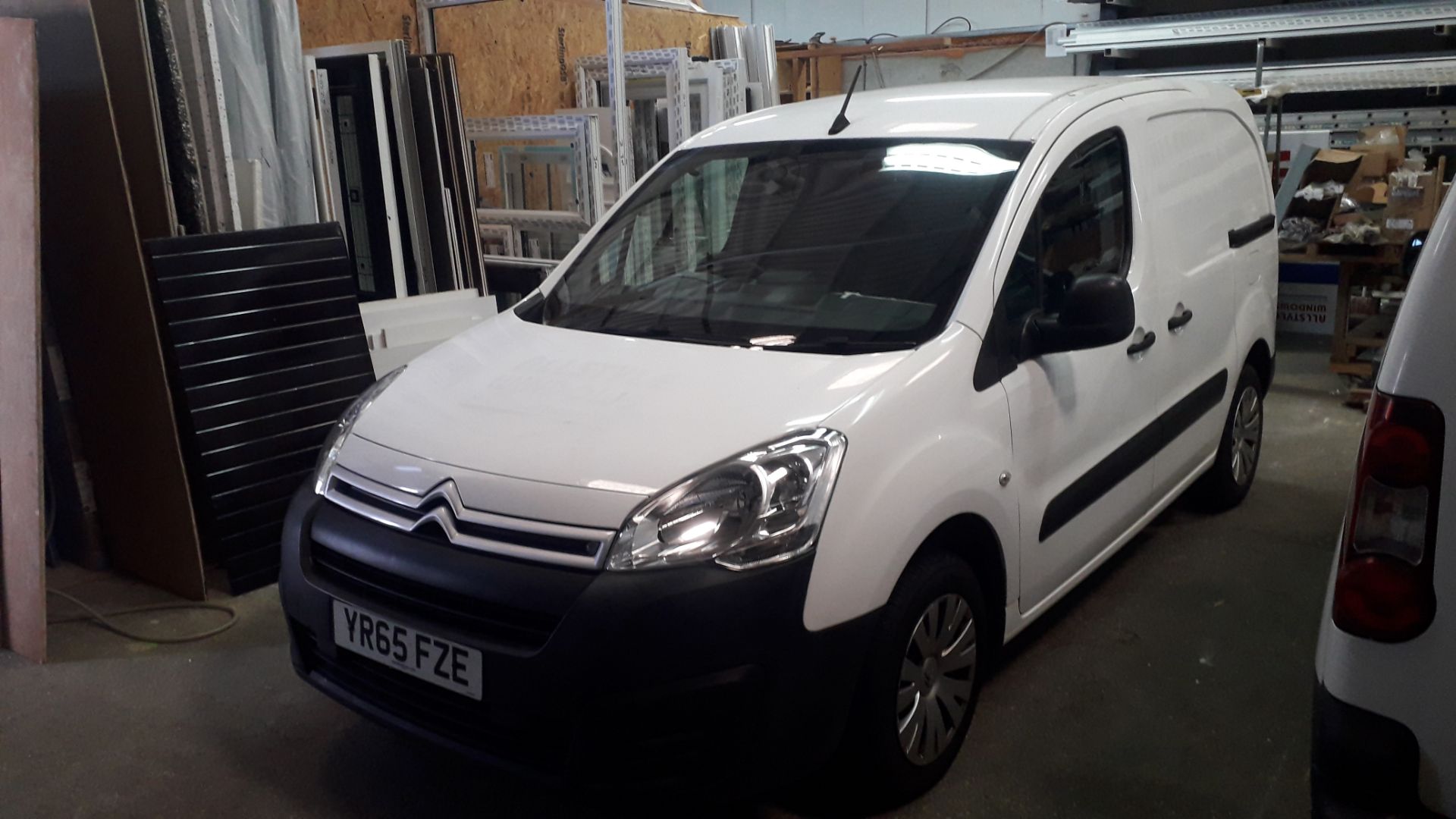 Citroen Berlingo 1.6HDi 625kg 75PS Enterprise Van - Image 2 of 17