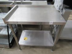 Stainless steel prep table