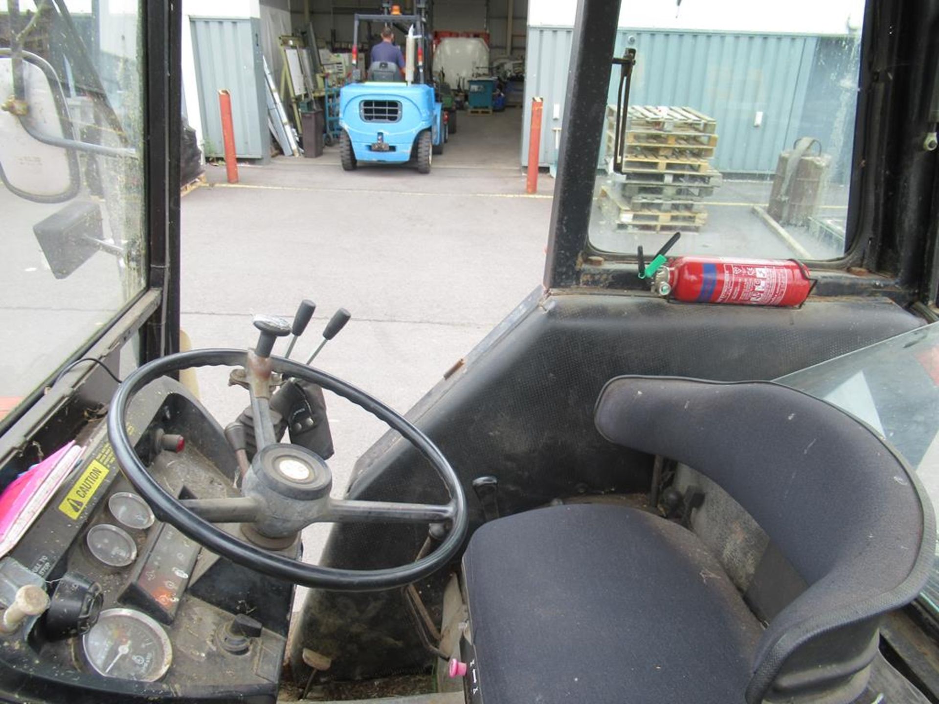Case 585 MX255 tractor with loading arms and bucket - Image 12 of 22