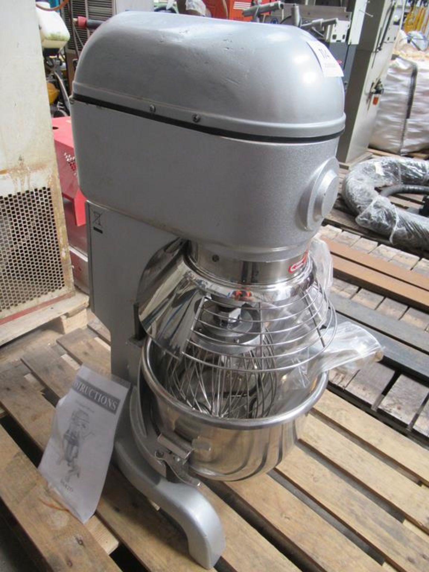 BM20 commercial mixer with bowl and whisk - Image 2 of 2