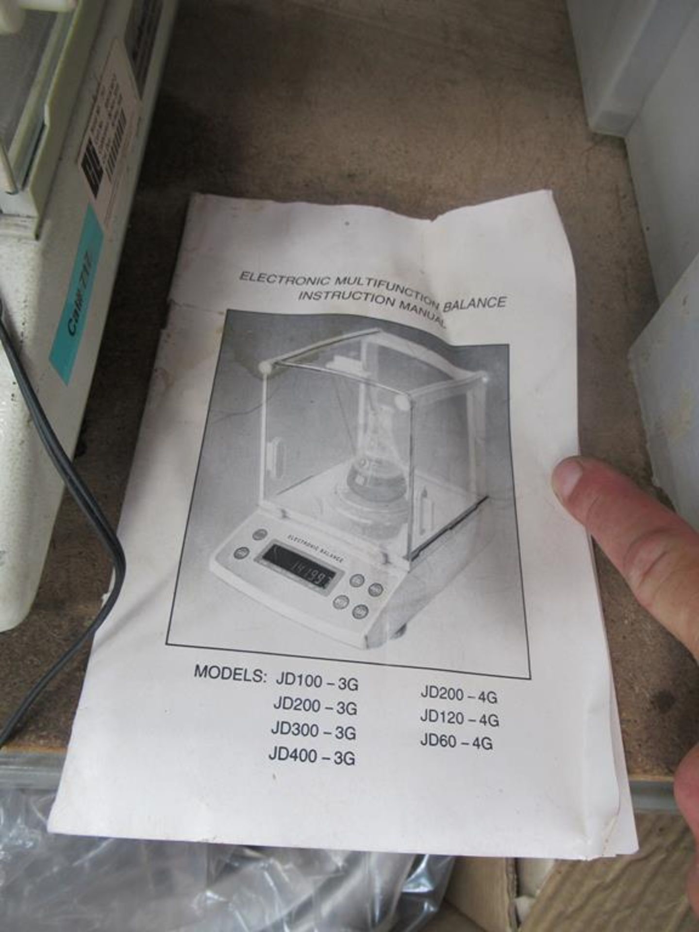 Electronic multi-function balance scales - Image 2 of 2