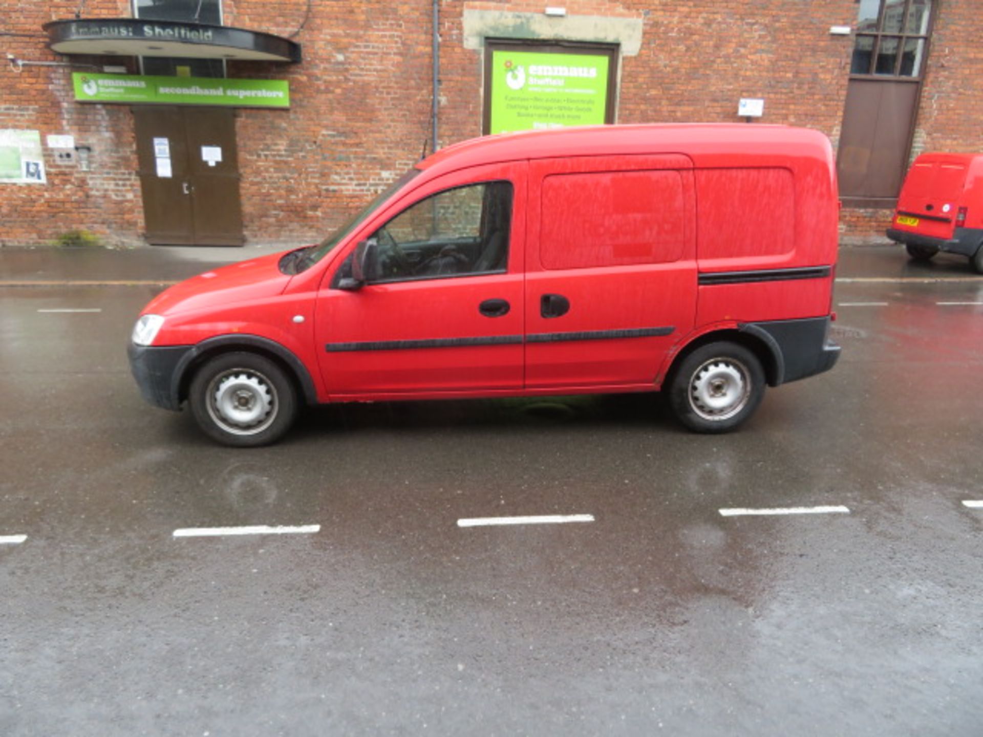 WN09 YGJ - VAUXHALL COMBO VAN - FIRST REGISTERED 0 - Bild 6 aus 8