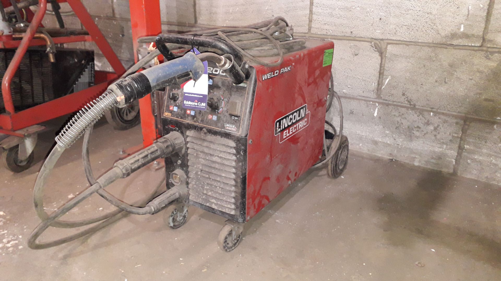 Lincoln Weld Pack 2000 Arc Welder Serial Number P1150601799 240v - Bild 2 aus 4