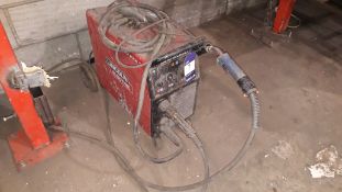 Lincoln Weld Pack 2000 Arc Welder Serial Number P1150601799 240v