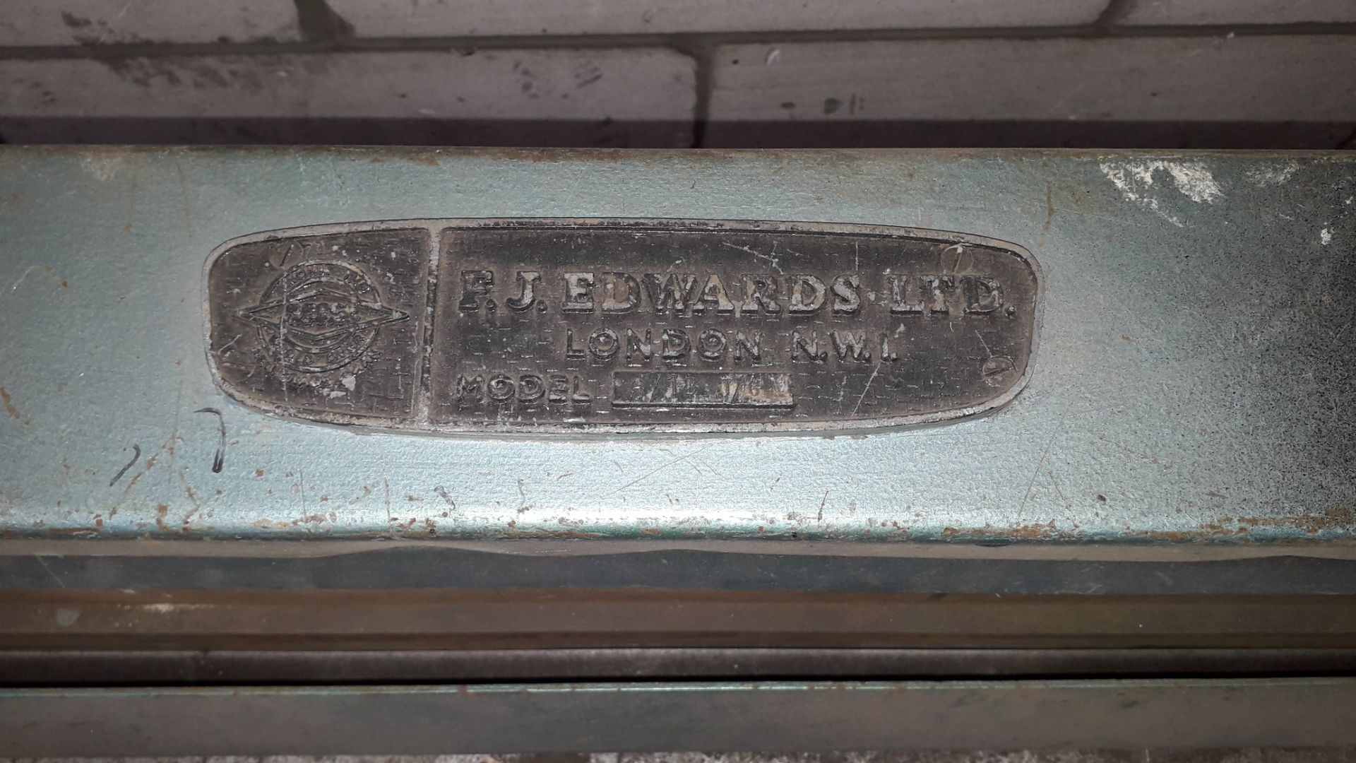E J Edwards 6/18 T/G Mechanical Guillotine Serial Number 690/27277 - Image 4 of 4