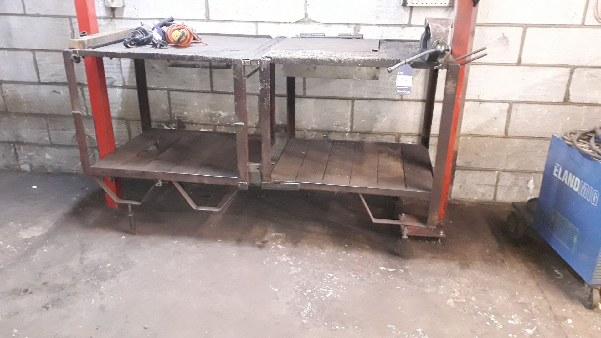 Steel Work Bench with fitted Record 34 Vice 200x75 - Image 2 of 3