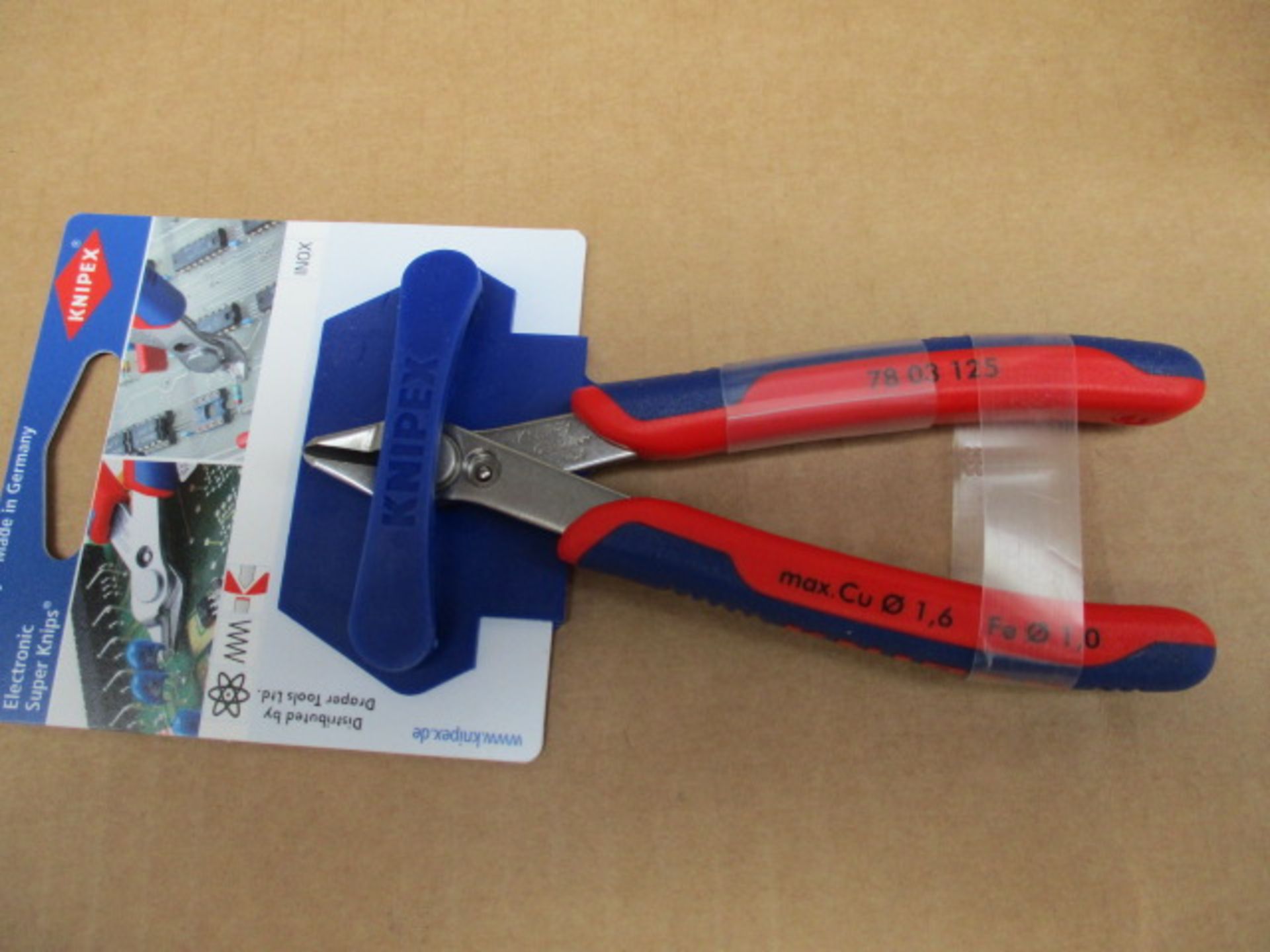 Electronics side cutters - Image 2 of 4