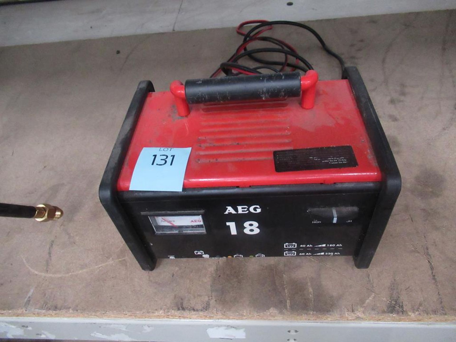 AEG 18 battery charger