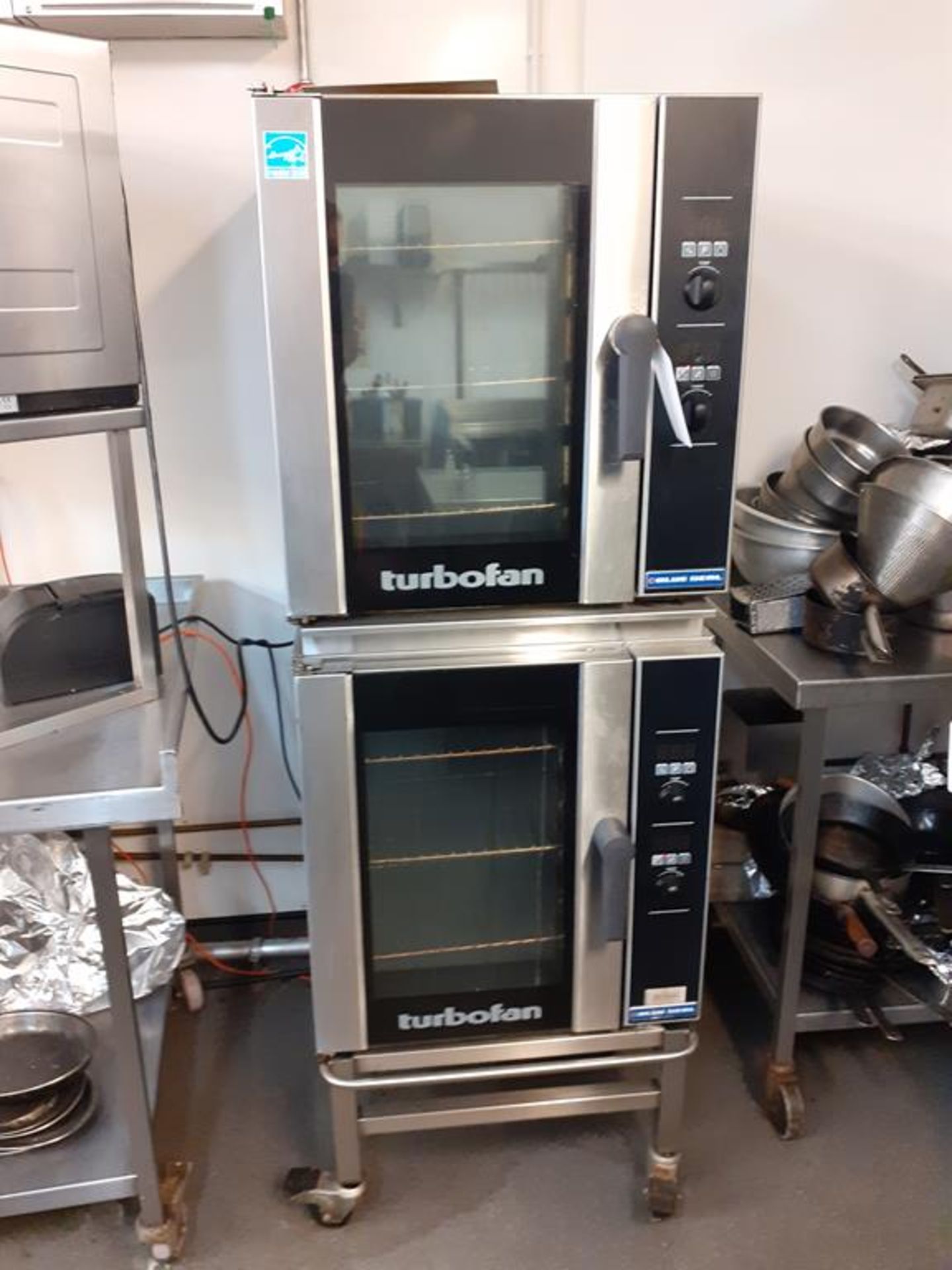 Blue Seal Turbofan E33D5 Electric Convection Oven